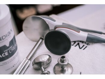 インディバ サロン ド ホリ 大阪 リボン(INDIBA Salon de Hori Ribbon)/