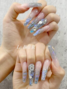 ラヴェル アール(La Bell R)の写真/ロングスカルプならLaBellRにお任せ★モチ抜群！王道ギャルネイルやSNSで見つけた持ち込みデザインも歓迎！