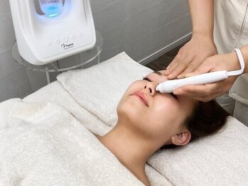 エボーラ(EVORA)の写真/【毛穴ゴッソリ洗浄◎】毛穴ハイドロフェイシャル導入◇気になる毛穴の詰まり・黒ずみを徹底ケア!