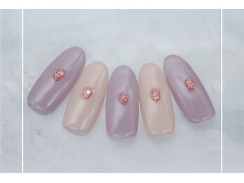 はあとねいる 平和堂高富店の写真/【オフィスでも浮かない上品ネイル◎】シンプル系デザインが得意♪日常使いにもぴったりな指先に☆