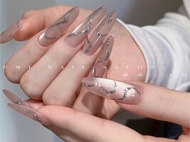 大人気マグネットネイル