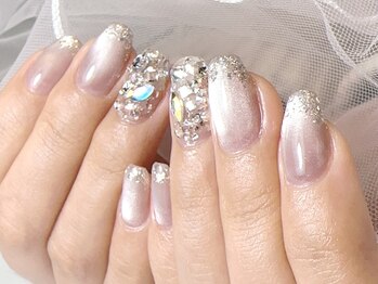 リュールネイル(lueur nail)/マグ&ビジュー埋め尽くし