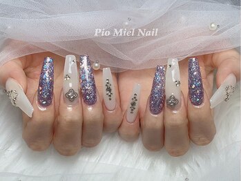 ピオミエルネイル 新宿(pio miel nail)/パープルラメ×ホワイトビジュー