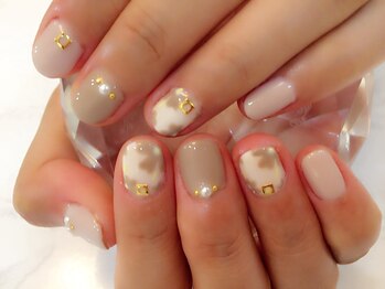 ネイルケアサロンエルミタージュ/