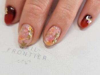 ネイルフロンティア 吉祥寺(NAIL FRONTIER)/金箔もみじネイル11980円