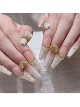 クイーンズビューティーサロン 新宿本店(Queen's beauty salon)/チップ長さ出し+アート&つけ放題