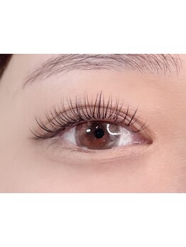 ボリュームのある目元にしたい