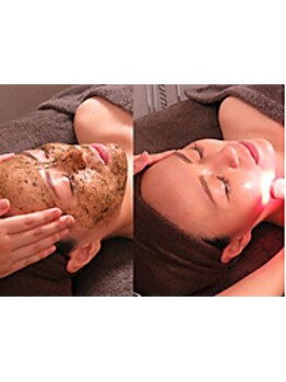 ホウレイ線・たるみ改善！予防ケア