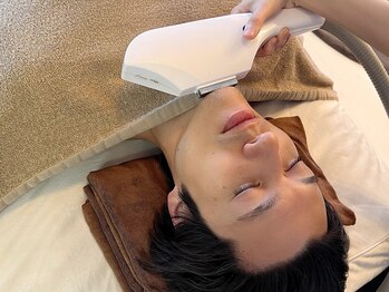 アブニールブリヨン/顔脱毛【恵比寿】