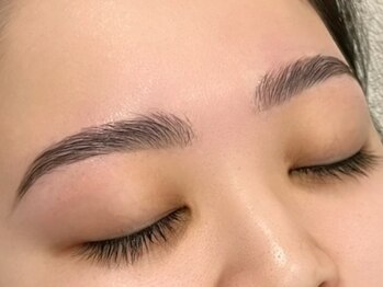 ベティーブー(Betty boo)/ハリウッドブロウリフト