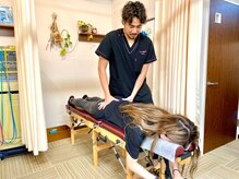 ひらい整骨院/プロによる骨盤矯正！反り腰改善