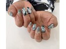 トールペイント風アートが際立つ