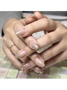 ピーアールスタジオ(PR STUDIO)の写真/肌なじみの良いカラーはオフィスに最適。洗練された指先を叶えるサロン◎