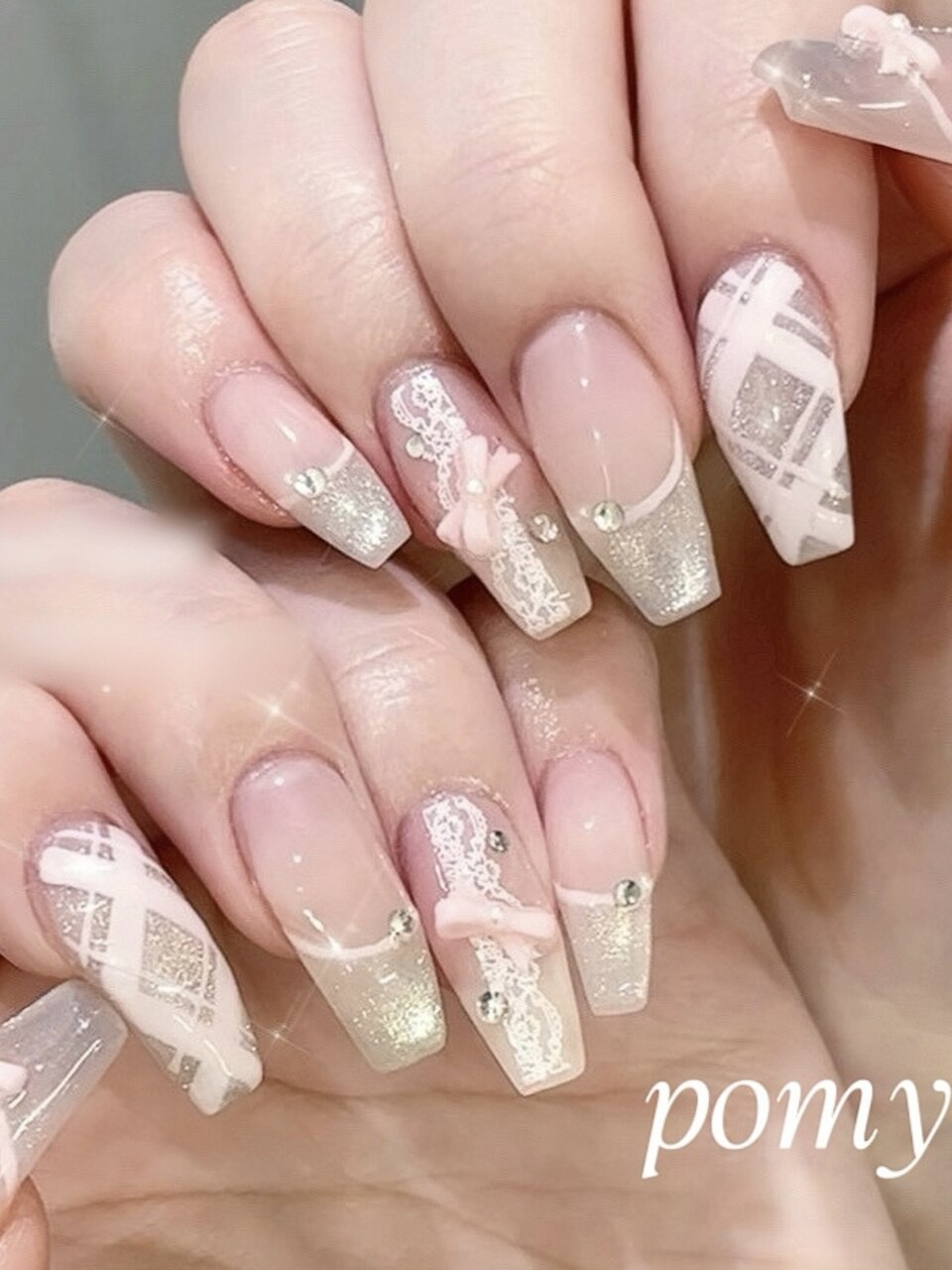 スタッフ一覧｜ポミーネイル 池袋店(pomynail)｜ホットペッパー