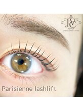 ジュエル ヴェリテ クレアーレ(Jewel Verite Creare)/ダントツ人気No. 1パリジェンヌ