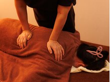 楽楽/本場の韓国式もみほぐし！