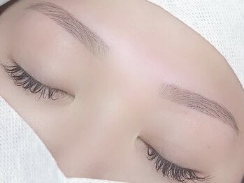 セラン バイ エニー(serein by ANY)の写真/【黄金比に導く】お顔の印象は眉で決まる！似合わせ美眉アイブロウWAXで、メイクいらずの眉に仕上げます＊