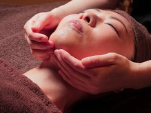 ミヤビ(miyabi)/顎下のたるみ改善