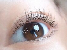 根元から立ち上げのパリジェンヌや自然な目力が出るまつげパーマ