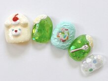 ネイルアトリエ いちごパフェ