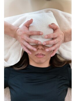 ボディプラストウキョウ 表参道店(BODY PLUS TOKYO)の写真/実力派整体であなたの悩みを根本改善！表参道/肩こり/腰痛/リンパ/小顔