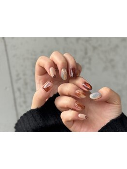 付け替え時オフ無料のメニューがあるサロン