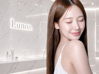 リュノン(Lunon.)の写真/韓国アイドルのようなシルク肌に！韓国美容皮膚科採用マシンが体験できるのはLunon.だけ♪