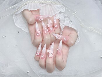 ソラネイルスタジオ 新大久保(SORA Nail Studio)の写真/【新大久保4分】パーツ＆カラー地域最大級☆トレンドのワンホン・韓国ネイルや持ち込みも大歓迎♪
