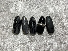 ゼブラネイル
