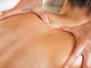 創ボディデザイン 犬山店(創 BODY DESIGN)/5．背中の施術