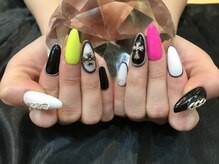 エスフィーネイルサロン ブリーユ(Esfy nailsalon Brille)/ネオンネイル
