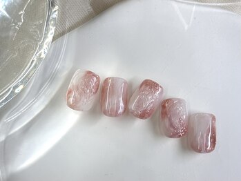 ノンチェ 大阪梅田店(Nonche)の写真/【オフィス対応のニュアンスネイル】パラジェル使用で爪への負担を軽減♪