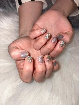 ルアナマナ(Luana Mana)/ステンドグラス風ネイル