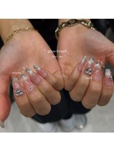 リンドネイル バイ モカ アンド ララ(Lind nail by moca and LaLa)/ガラスフレンチ
