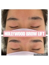 イースブルー(Y's BLUE)/ハリウッドブロウリフト