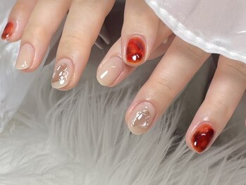 ワイワイディーエス(YYDS)の写真/デザインされた定額コース・迷った時のネイリストお任せコースやお仕事用ネイルのシンプル定額コースも♪