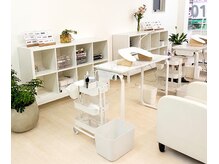はあとねいる 日野店の雰囲気（清潔感あふれる店内！駅からすぐでストレスフリー！日野店へGO）