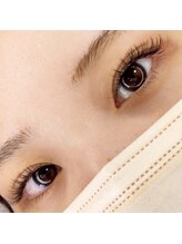 レア(lea)/eye design【フラットラッシュ】