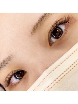 レア(lea)/eye design【フラットラッシュ】