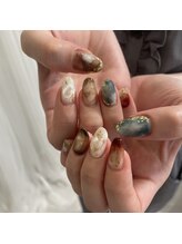 ロクサンサン(633)/ニュアンスネイル