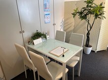 ホワイトニングスクエア バイ アバンティ(Whitening Square by Avanti)の雰囲気（★待合スペース★【ホワイトニングスクエア】◆新宿/新宿3丁目）