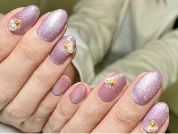 アイボリー(ivory)/人気のマグネットジェル