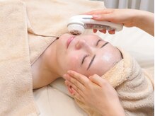 サロン グリッター 新宿(Salon GLITTER)/フェイシャル[小顔/肌質改善]