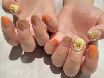 レディラック バイ キャンアイドレッシー(Lady Luck by Can I Dressy)/ひまわりネイル☆