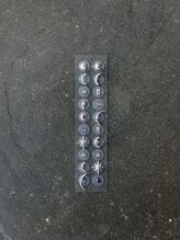 ノットイコール(≠ not equal)/耳つぼジュエリー　パーツ