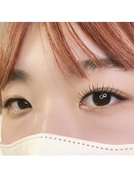 エメル(Emer)/《まつげエクステ》120本