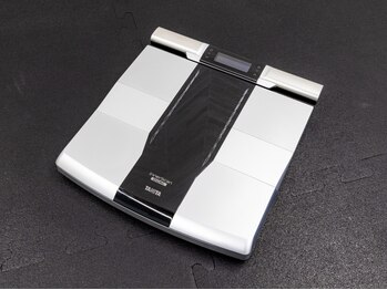 【肩こり・腰痛・ダイエット特化】パーソナルジム＆ピラティス メルメイク伏見店/毎回計測します！