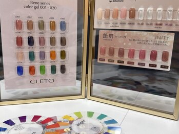 アムネイル(am.nail)の写真/ブルーベース・イエローベースなどのパーソナルカラーに合わせたデザインをご提案☆