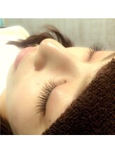 フリルアイビューティ 豊中店(Frill Eye Beauty)/