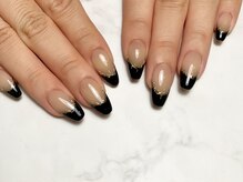 プチ ブラン(Petit BLANC)/黒フレンチ